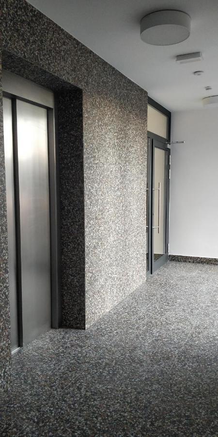 City Center Apartment コペル エクステリア 写真